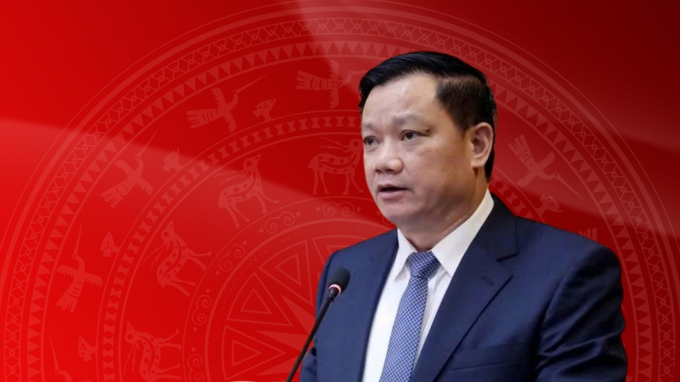 chan dung Bi thu tinh uy Nghe An Nguyen Khac Than (2).jpg