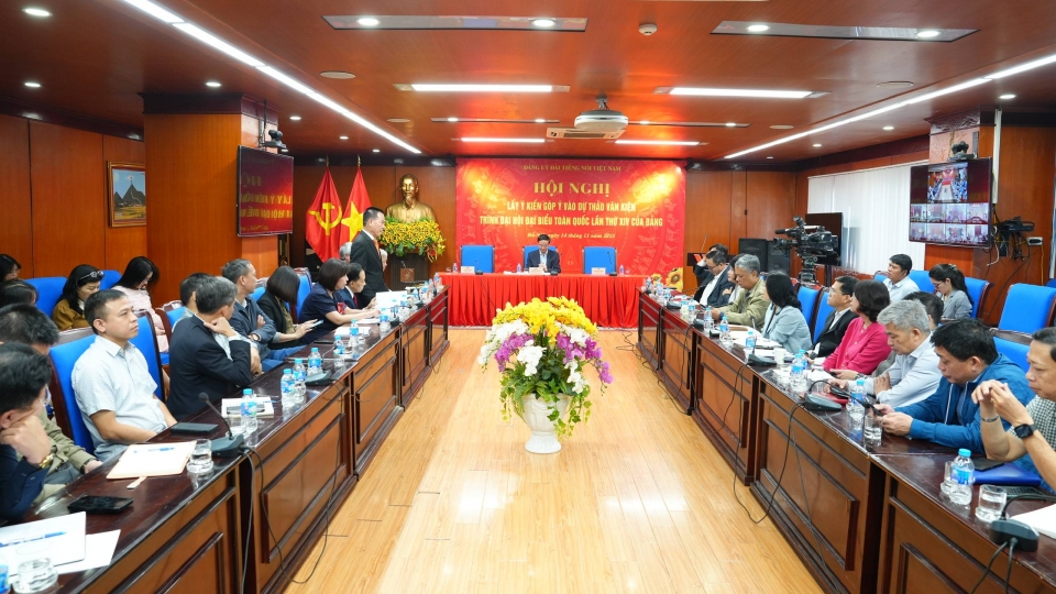 dai_tieng_noi_viet_nam_to_chuc_hoi_nghi_lay_y_kien_gop_y_du_thao_van_kien_dai_hoi_14_7_1.jpg