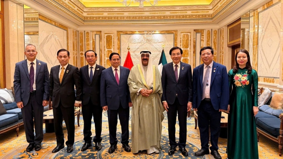 thu_tuong_chinh_phu_pham_minh_chinh_hoi_kien_quoc_vuong_kuwait.jpg