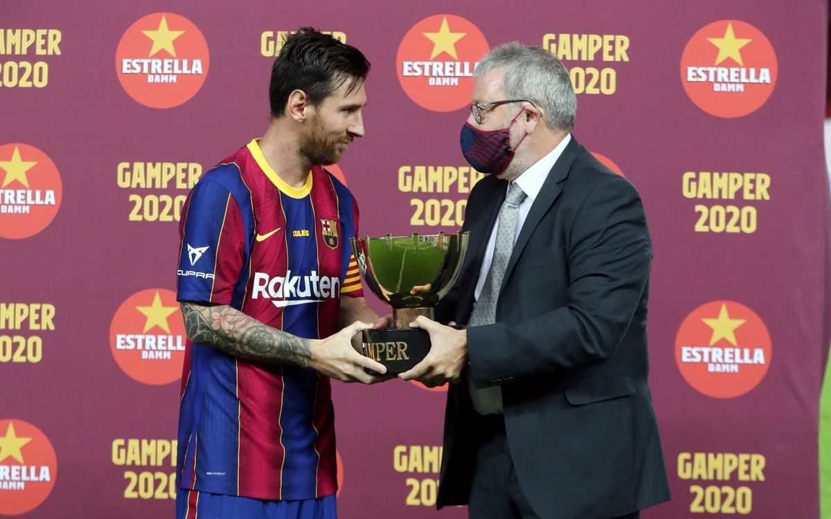 Chung cuộc Barca thắng Elche 1-0 và giành Cúp Joan Gamper. Đây là danh hiệu đầu tiên mà Messi có được sau khi quyết định ở lại Barca.