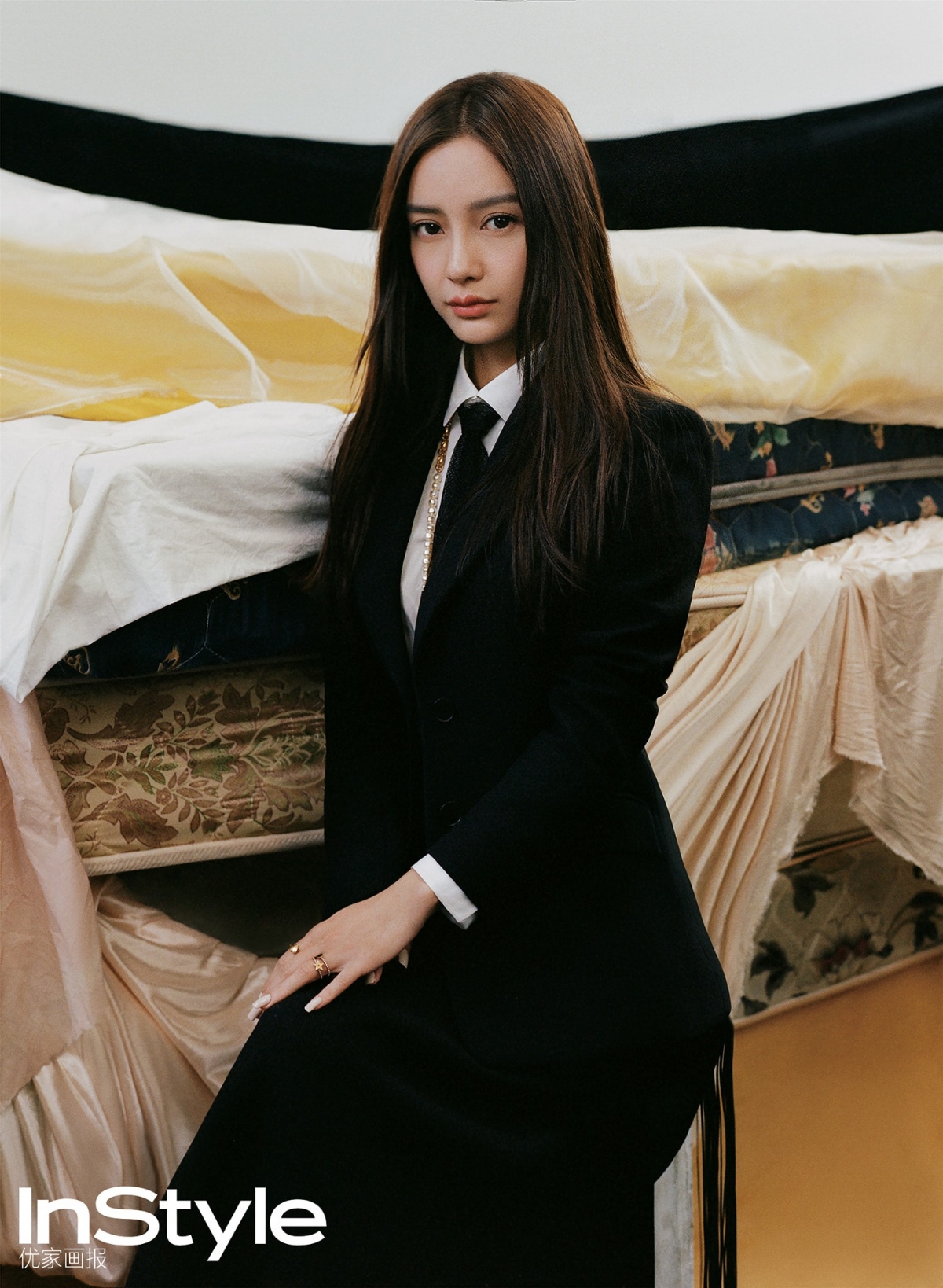 Angelababy thắng kiện blogger tung tin đồn thất thiệt ảnh hưởng đến gia đình và danh tiếng của cô.