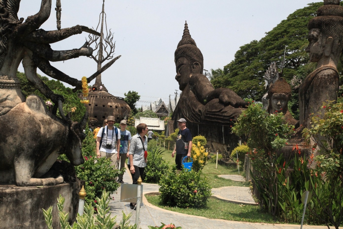 Vườn tượng Phật ở thủ đô Vientiane.