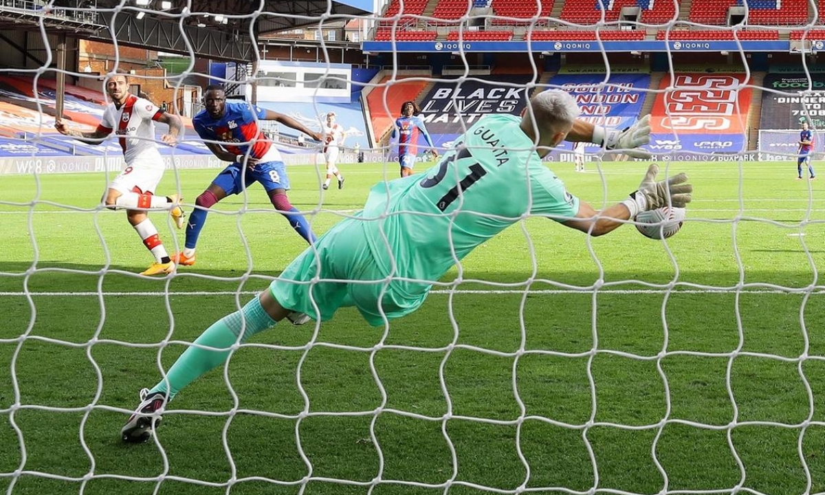 Thủ môn: Vicente Guaita (Crystal Palace)