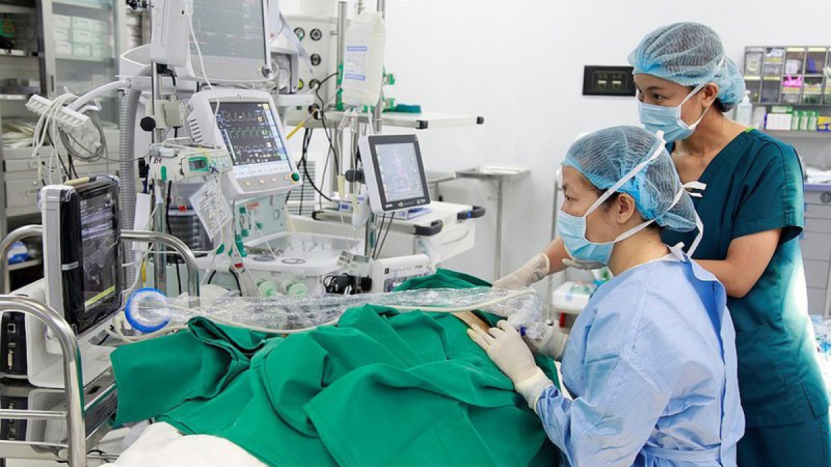 Hơn 1.000 ca mổ tim không đau được thực hiện tại Vinmec với kỹ thuật gây tê mặt phẳng cơ dựng sống, giúp người bệnh phục hồi sớm sau mổ.
