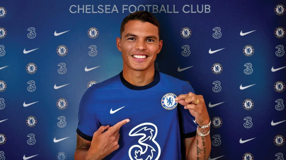 Hậu vệ: Thiago Silva (từ PSG tới Chelsea theo dạng chuyển nhượng tự do)