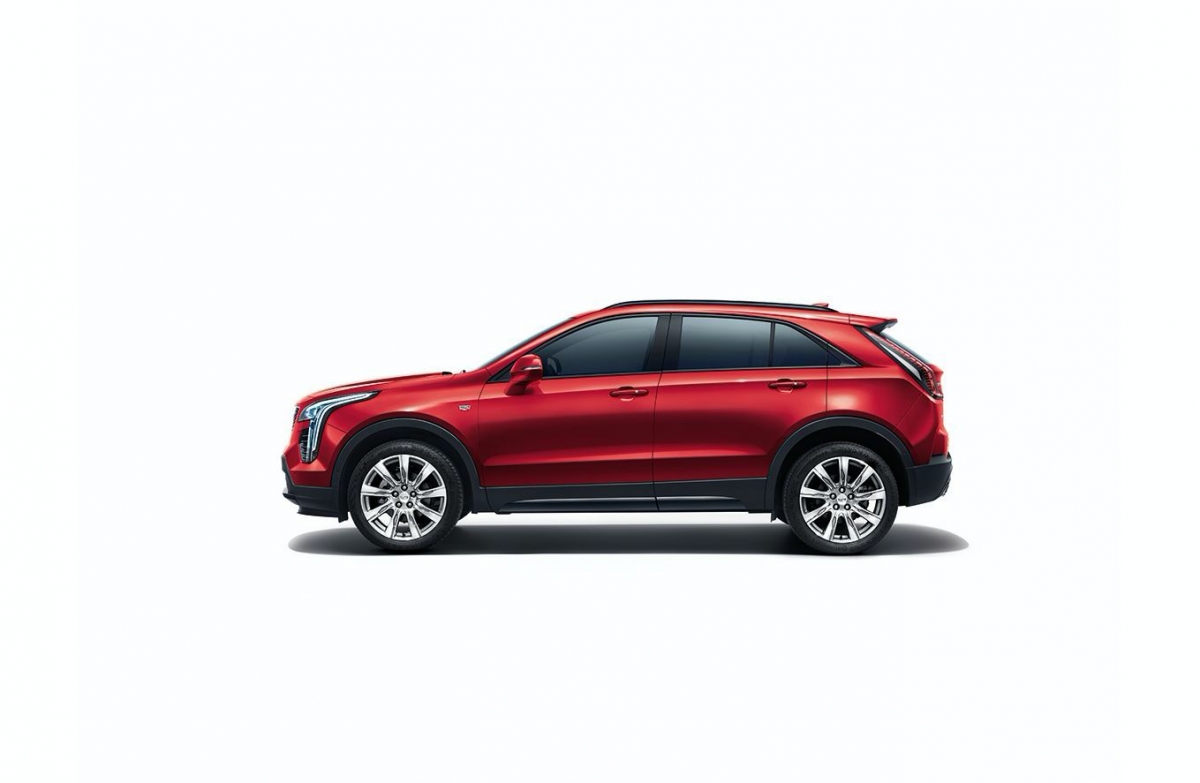 Cadillac XT4 2021 tại Trung Quốc sẽ có giá bán từ 38.370 USD (khoảng 890 triệu đồng) đến 57.870 USD (khoảng 1,34 tỷ đồng).