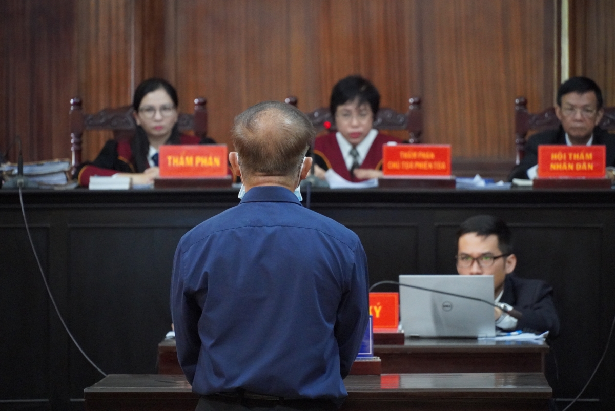 Bị cáo Nguyễn Thành Tài khai việc ký nhiều văn bản trái luật là do muốn đẩy nhanh tiến độ thực hiện dự án, đảm bảo những gì có lợi nhất cho Nhà nước
