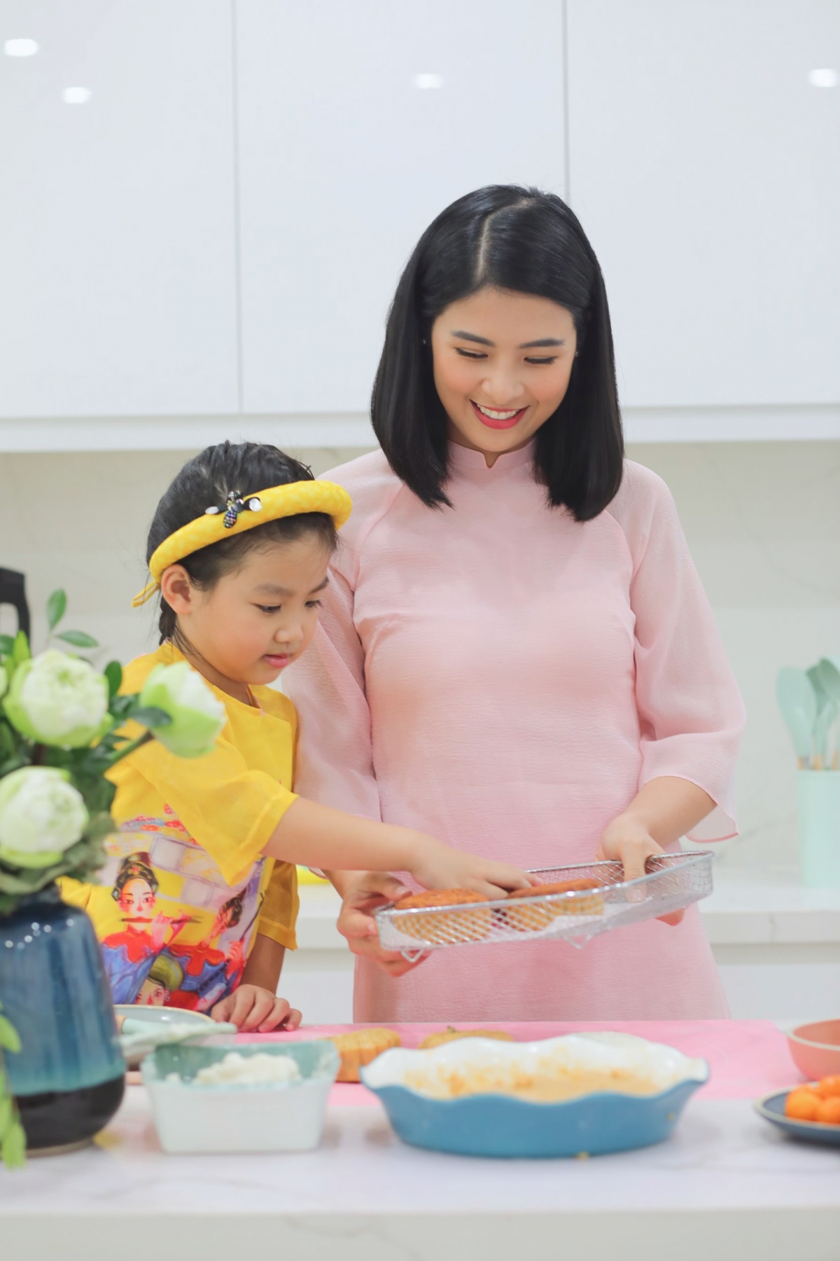 Bánh Trung thu của Ngọc Hân có cả bánh nướng lẫn bánh dẻo với nhiều vị khác nhau.