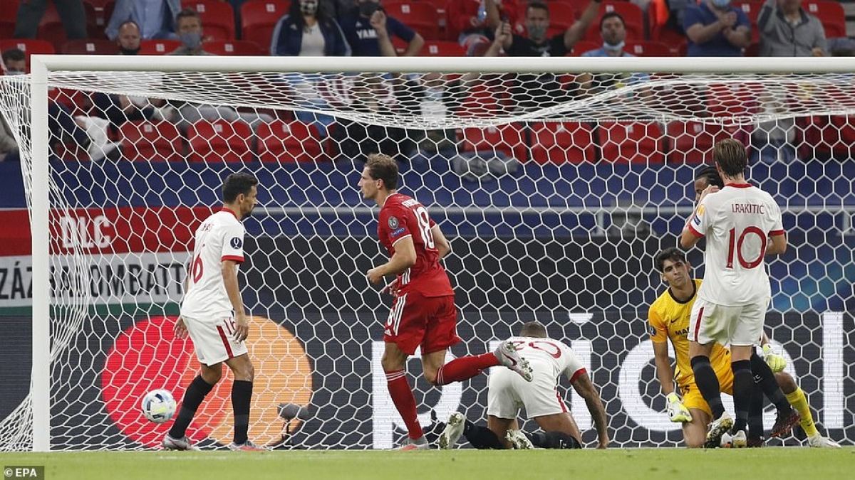 Để thủng lưới trước, Bayern tấn công dồn dập và gỡ hòa 1-1 ở phút 34.