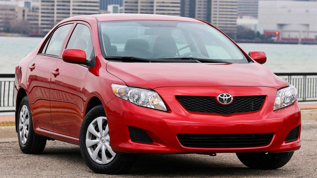 Xe Toyota tại Mỹ mắc lỗi tự tăng tốc đột ngột. Ảnh: Motor1.