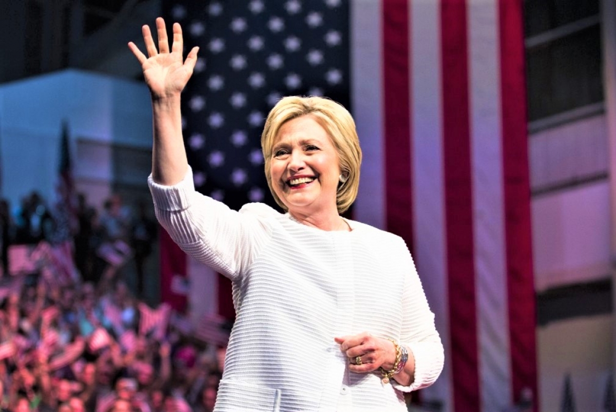 Hillary Clinton - người phụ nữ đầu tiên vận động tranh cử Tổng thống với tư cách đại diện của một đảng lớn; Nguồn: history.com