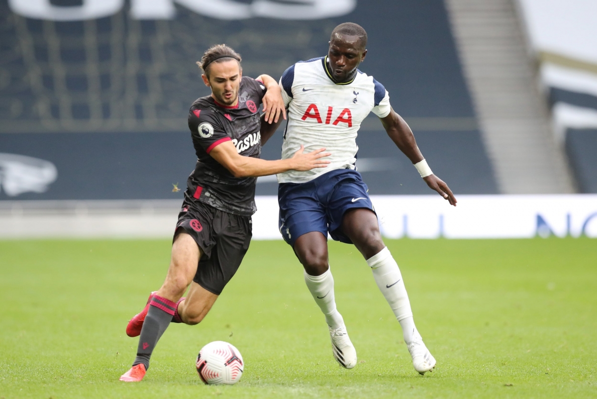 Tiền vệ trung tâm: Moussa Sissoko