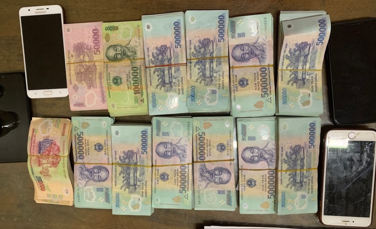 Tang vật của vụ án.