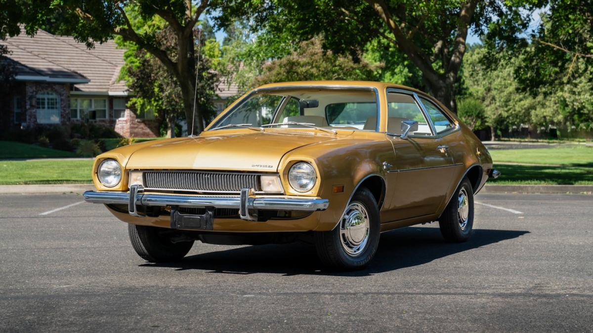 Ford Pinto là mẫu xe nguy hiểm vì có thể phát nổ khi va chạm. Ảnh: Hagerty.