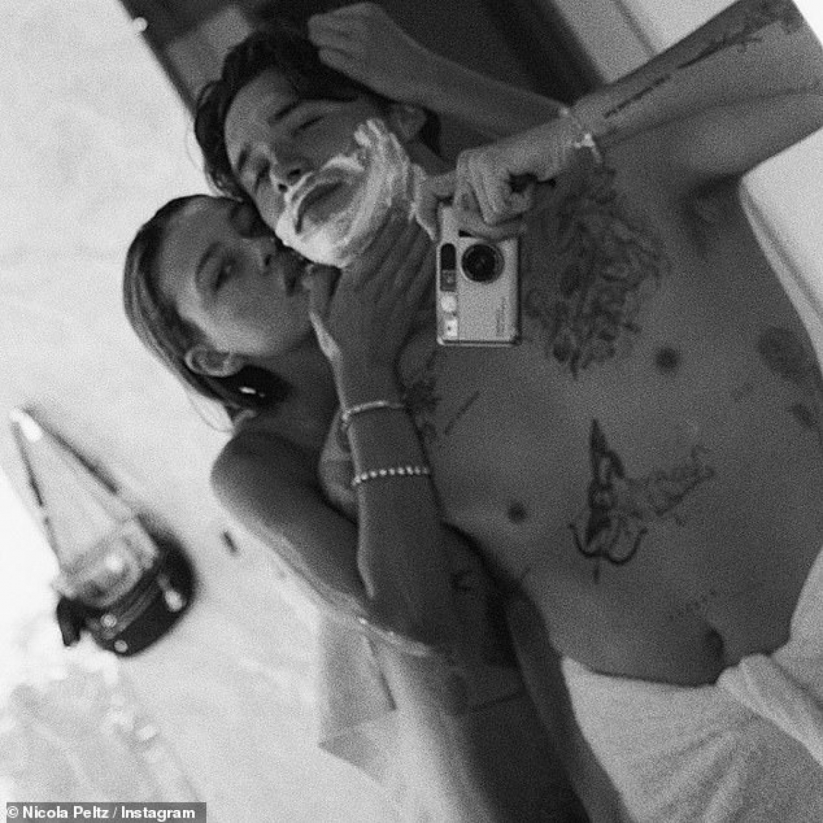 Brooklyn Beckham và Nicola Peltz được cho là đã bí mật kết hôn.