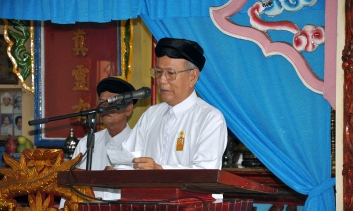 Giáo Sư Thái Thọ Thanh, Trưởng Ban Đại diện Hội thánh Cao Đài, Tòa thánh Tây Ninh, tỉnh Tây Ninh. Ảnh: ội thánh Cao Đài, Tòa thánh Tây Ninh, tỉnh Tây Ninh 