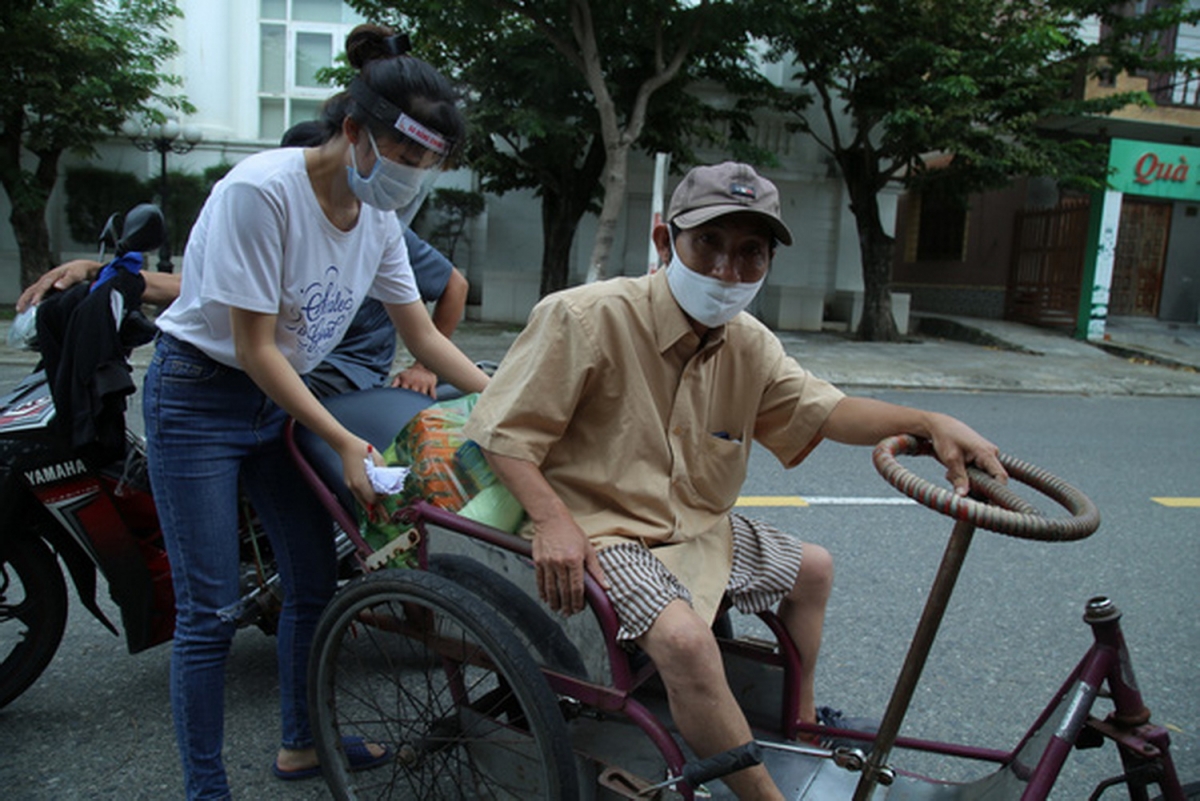 Người lao động, đối tượng bảo trợ xã hội TP Đà Nẵng bị ảnh hưởng dịch Covid-10 được hỗ trợ thêm 2 tháng 8 và 9/2020.