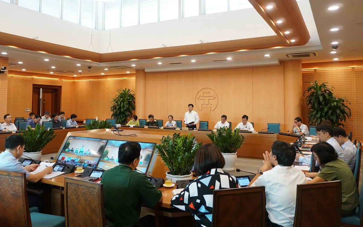 Cuộc họp Ban chỉ đạo phòng chống Covid-19 TP Hà Nội sáng 23/9.