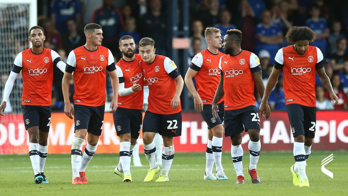 Luton Town sẽ là "miếng mồi ngon" để Quỷ đỏ tìm lại hương vị chiến thắng? (Ảnh: Catapult Sport)