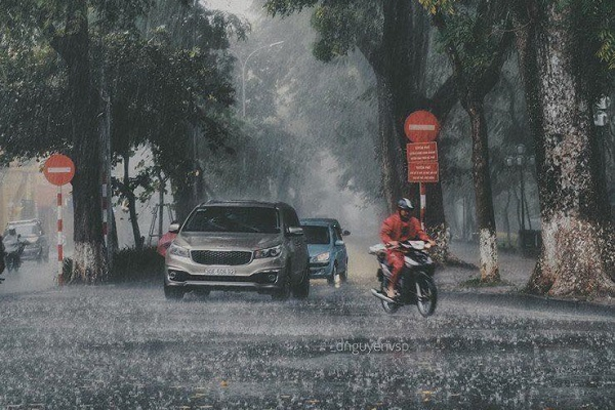 Nhiều nơi sẽ có mưa rào và dông (Ảnh minh họa: KT)