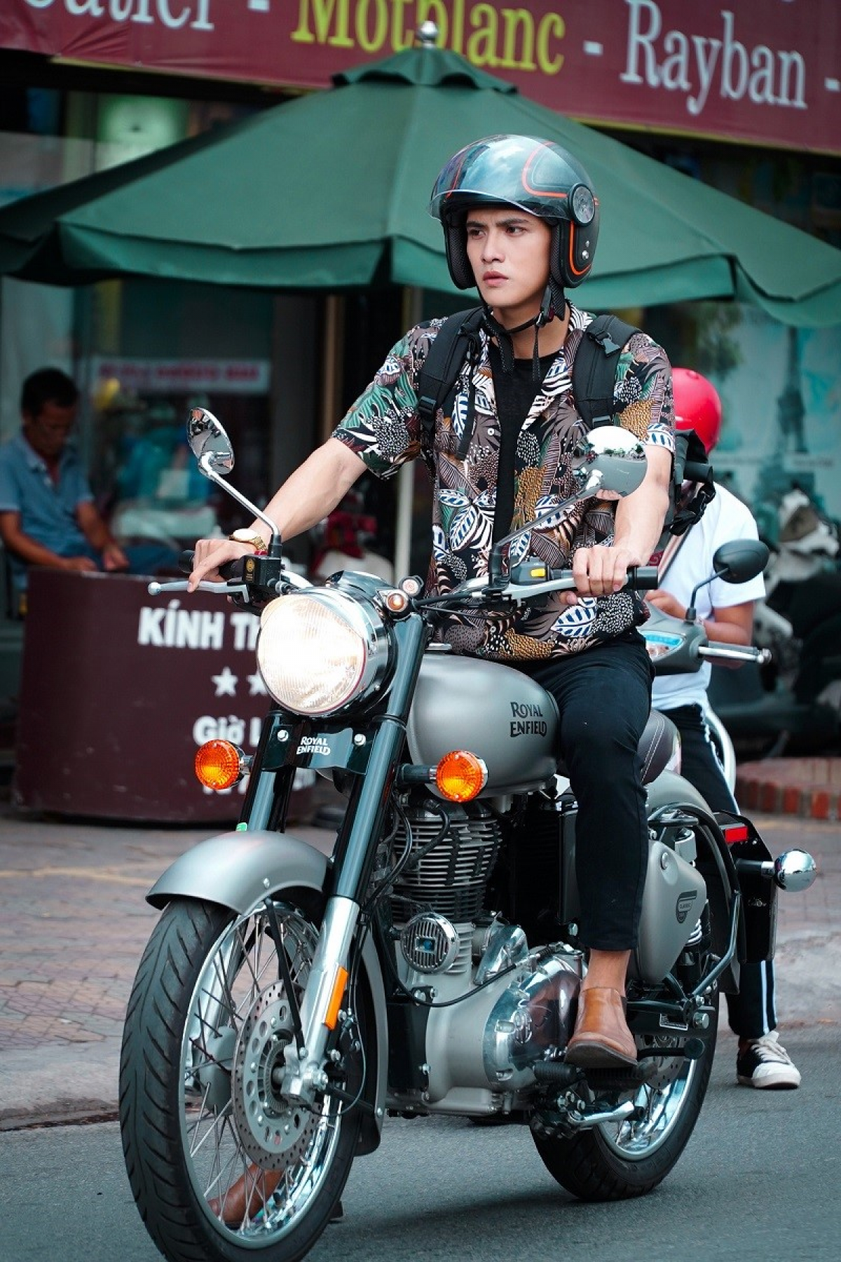Vẻ ngoài điển trai của Trần Ngọc Vàng