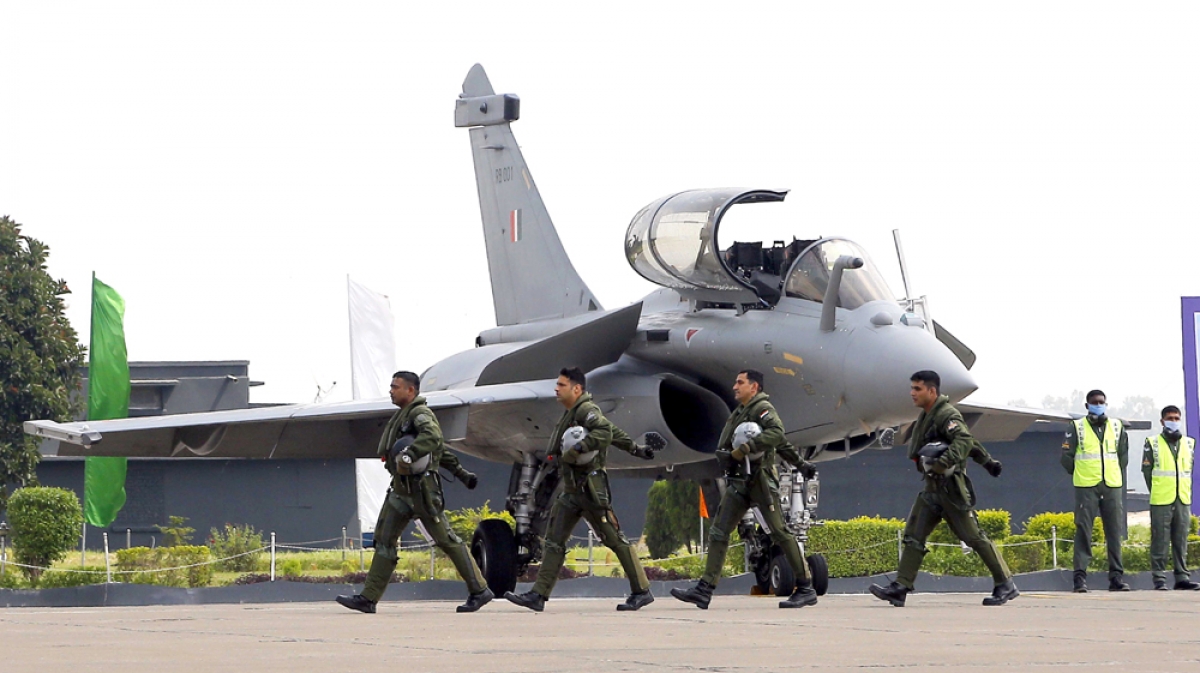 1 chiếc máy bay chiến đấu Rafale mà Ấn Độ đặt mua của Pháp tại lễ bàn giao hôm 10/9 (ANI)