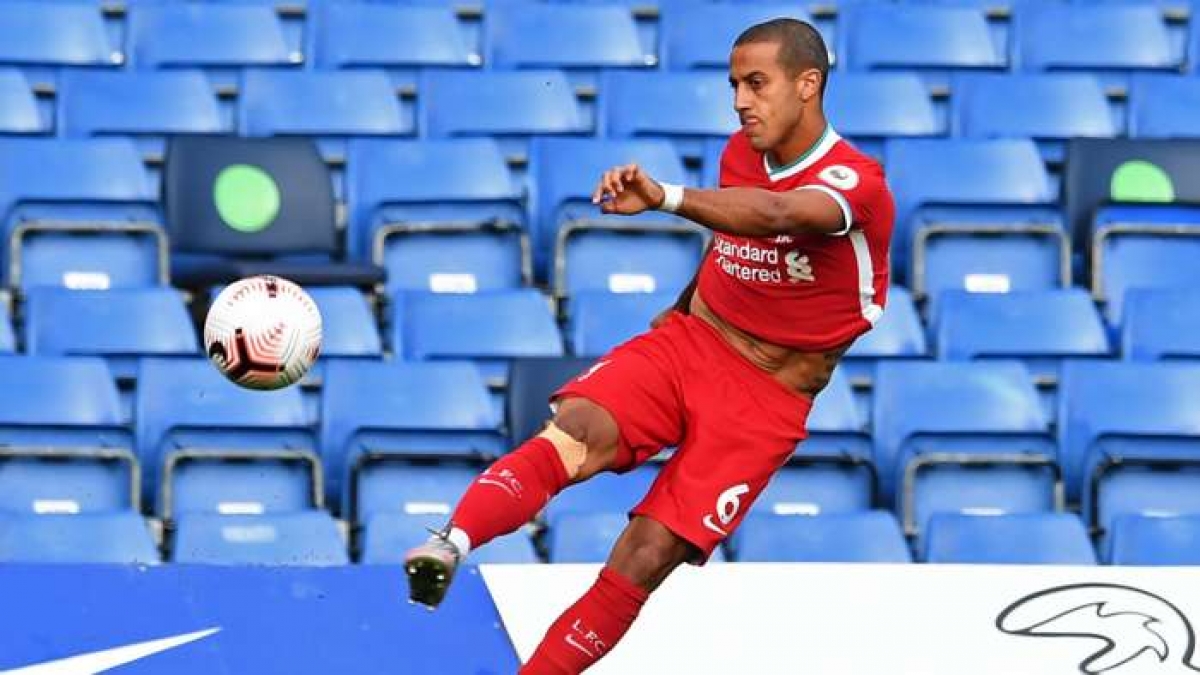 Thiago thi đấu rất tốt trong trận ra mắt Liverpool (Ảnh: Getty).