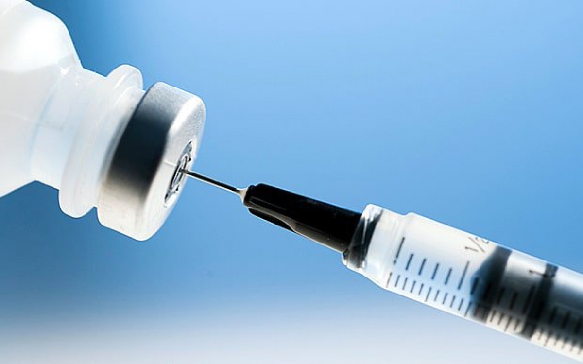 Đồng Nai điều tra nguyên nhân khiến một trẻ em tử vong sau khi tiêm chủng vaccine viêm não Nhật Bản. (Ảnh minh họa: KT)