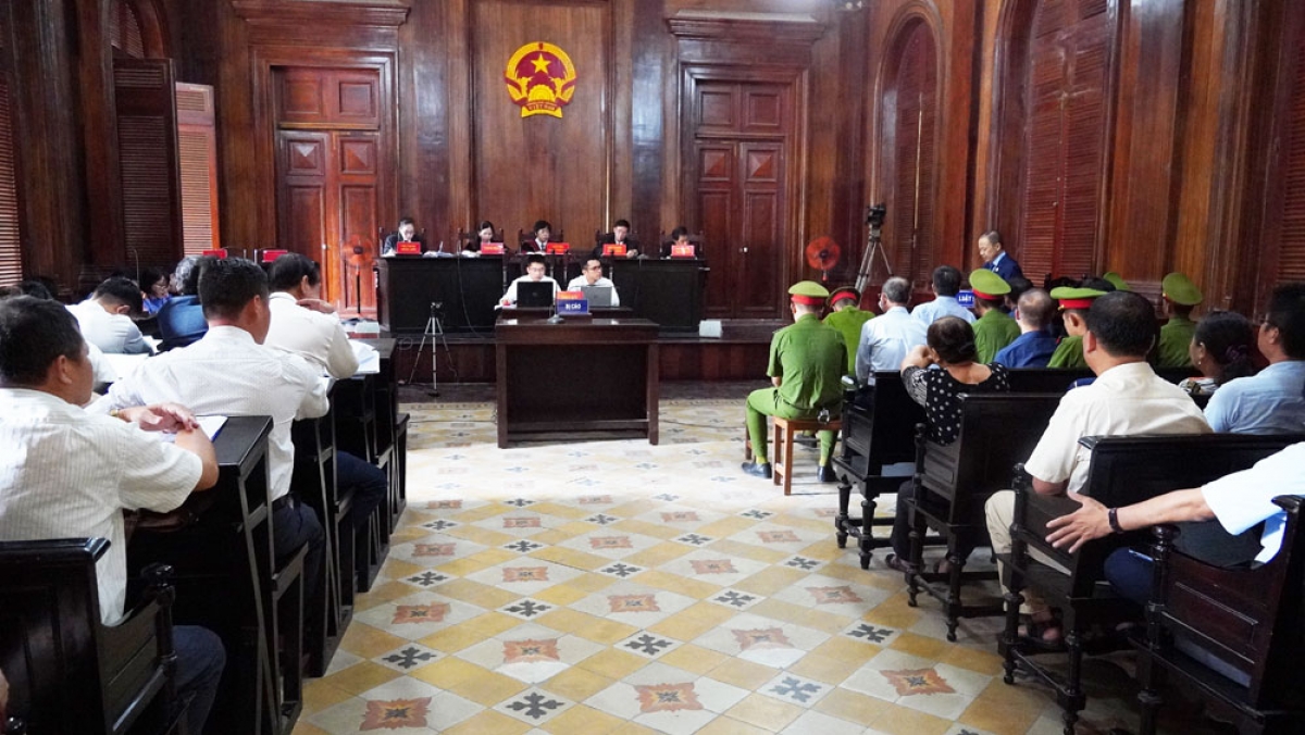 Phiên tòa sáng 18/9