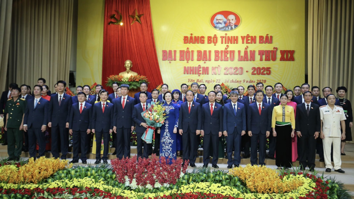 Ban Chấp hành Đảng bộ tỉnh Yên Bái khóa XIX ra mắt Đại hội