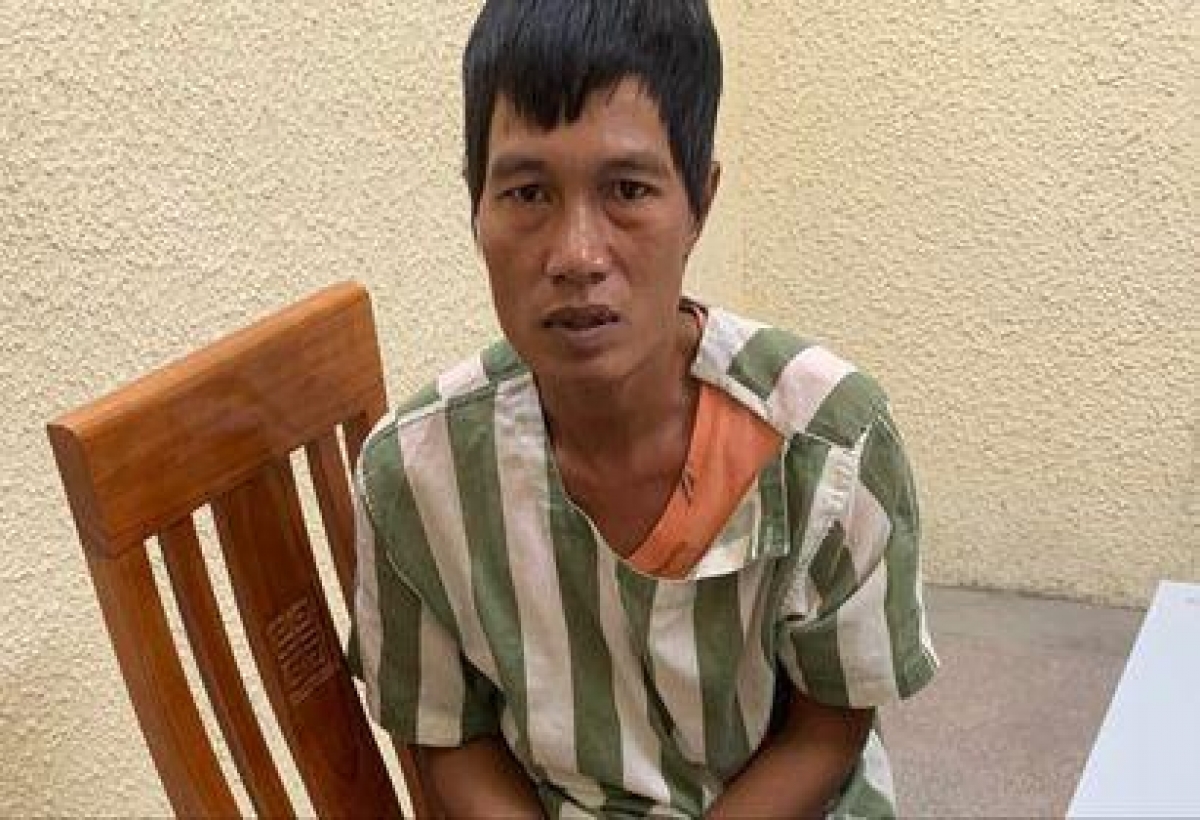 Đối tượng Doãn Văn Hảo tại cơ quan công an. 