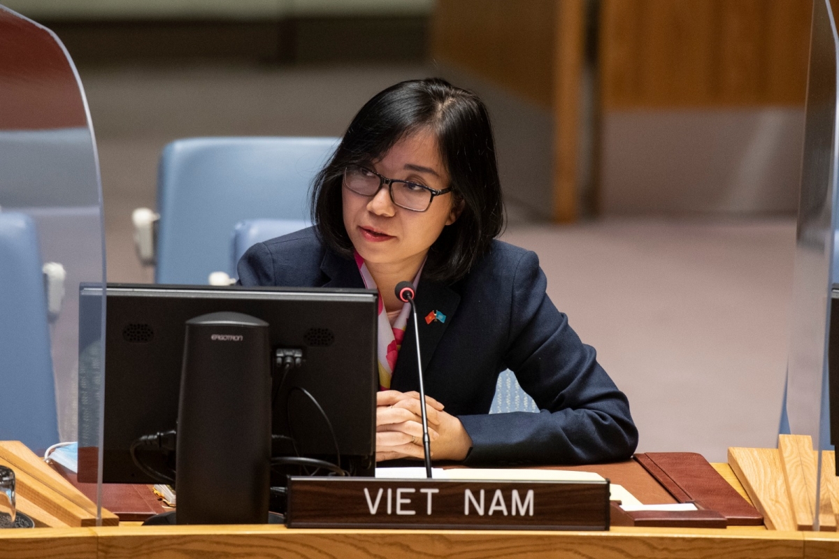Phó Trưởng Phái đoàn Việt Nam tại Liên hợp quốc Nguyễn Phương Trà.