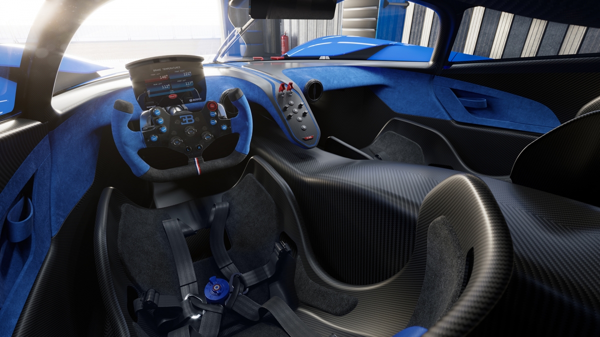 Để bảo vệ người lái ở vận tốc lên đến hơn 500 km/h, khung monocoque bằng sợi carbon phải đảm bảo được sự chắc chắn cần thiết đồng thời cũng phải đủ nhẹ để không làm ảnh hưởng đến triết lý chung của xe.
