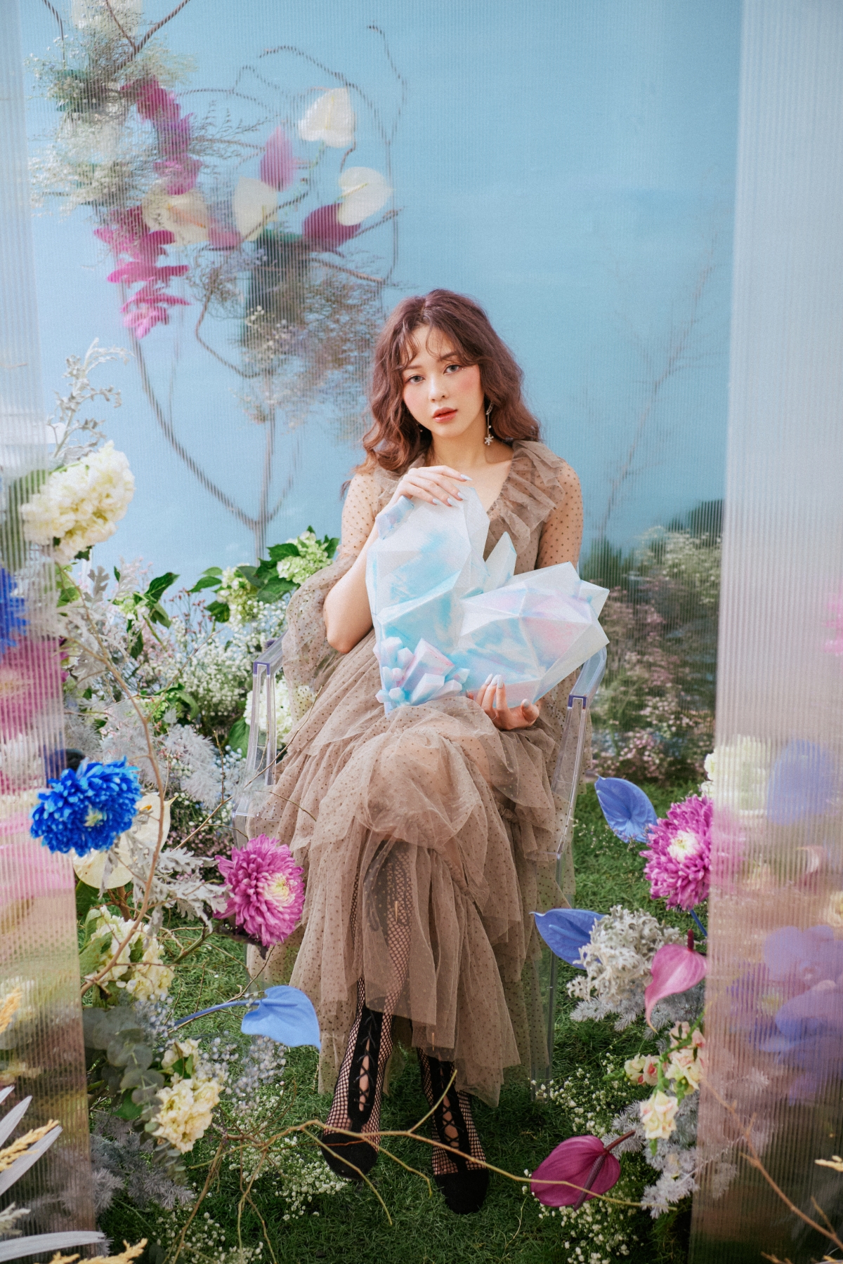 
​​​Liz Kim Cương. 