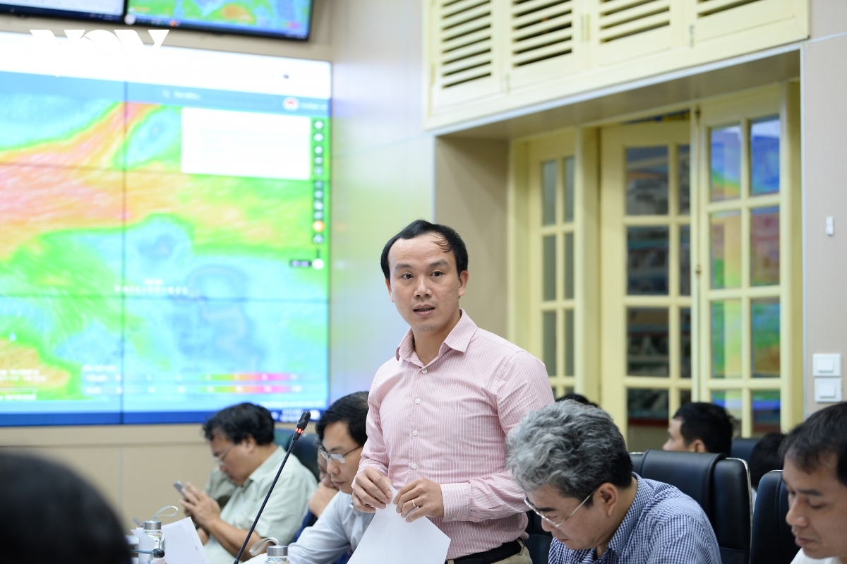 Phó Giám đốc Trung tâm Dự báo Khí tượng Thủy văn quốc gia Hoàng Phúc Lâm