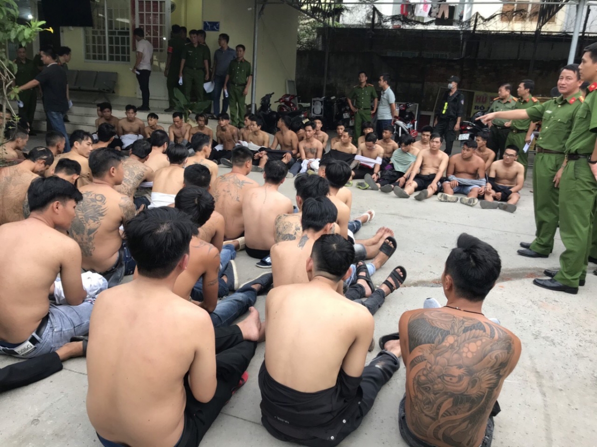Các đối tượng bị bắt giữ