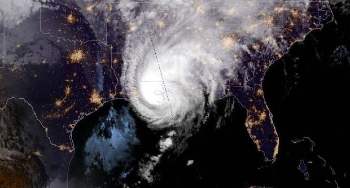Bão Zeta nhìn từ không gian. Ảnh: NOAA