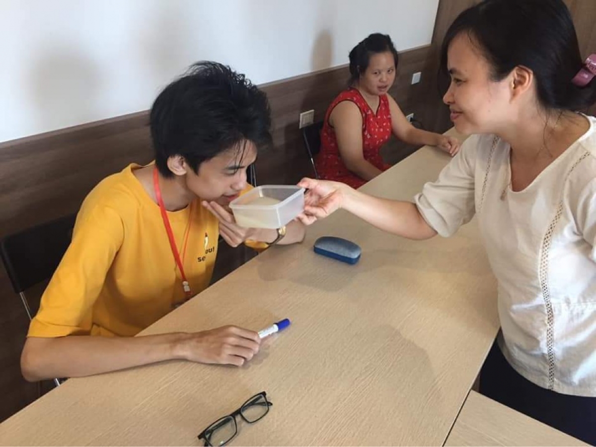 Học nhận biết về mùi, vị