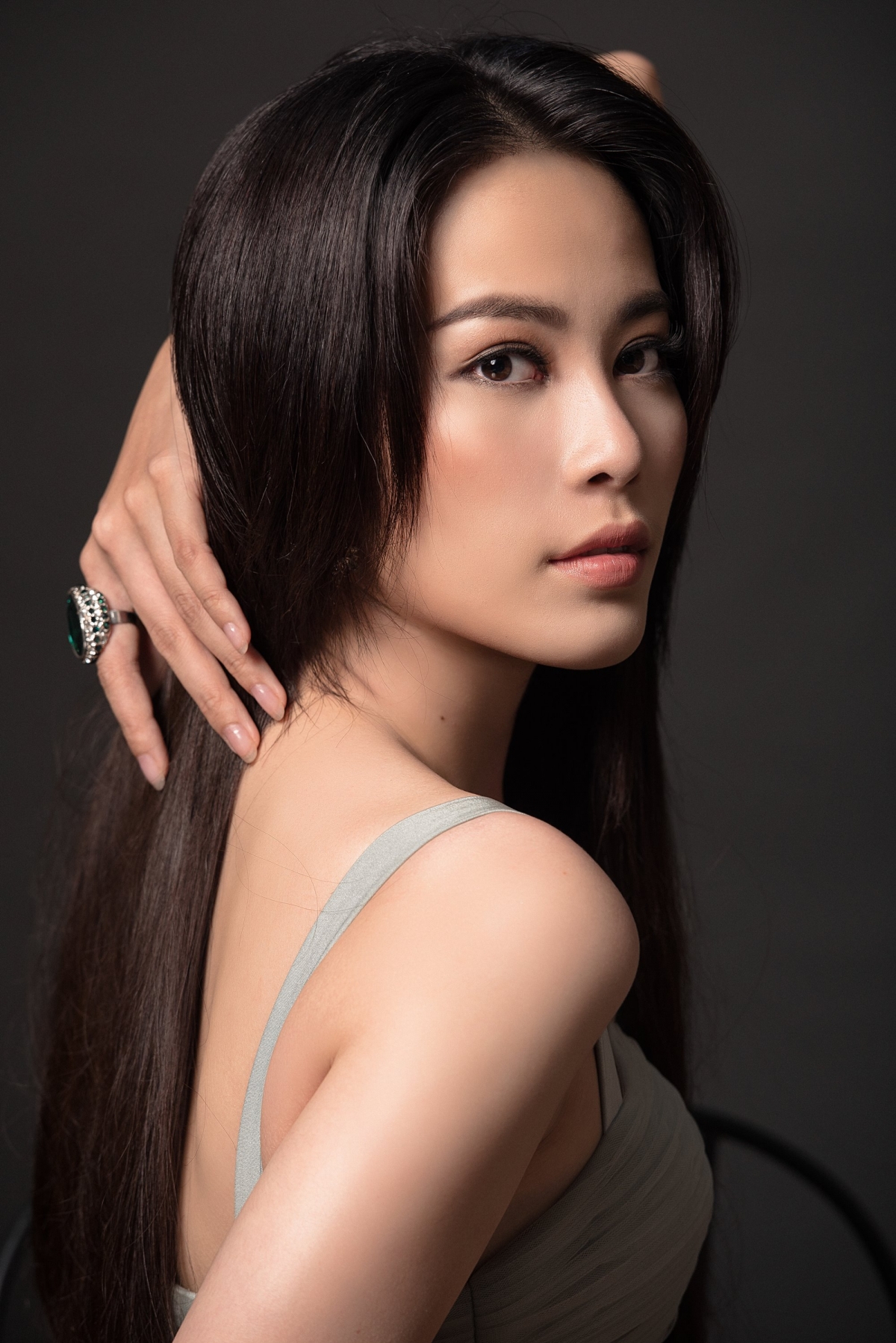 Vẻ xinh đẹp của Nam Em.