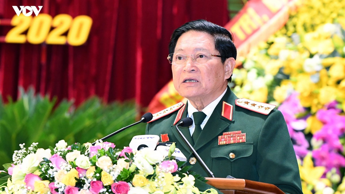 Đại tướng Ngô Xuân Lịch phát biểu chỉ đạo Đại hội đại biểu Đảng bộ tỉnh Hà Giang lần thứ XVII