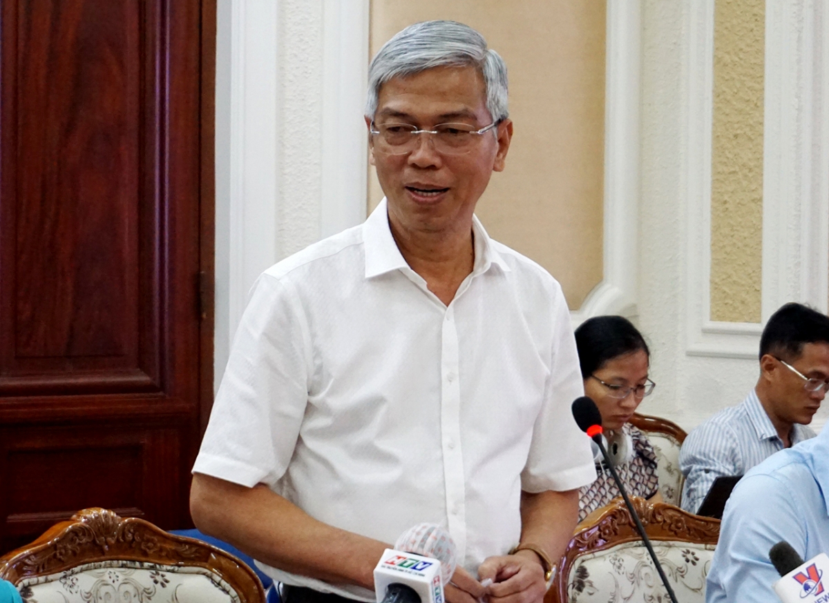 Phó Chủ tịch UBND TP HCM Võ Văn Hoan.