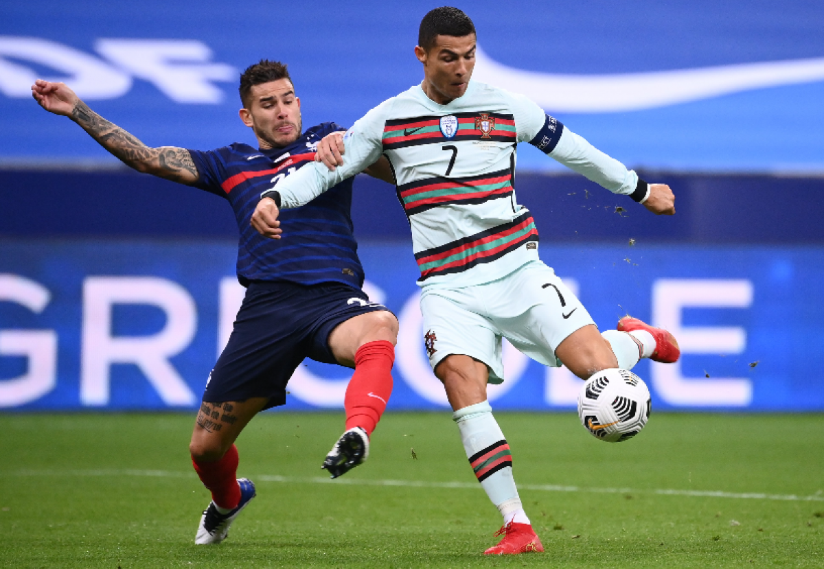 Cristiano Ronaldo vẫn chưa có được cú dứt điểm trúng đích nào. (Ảnh: Getty)