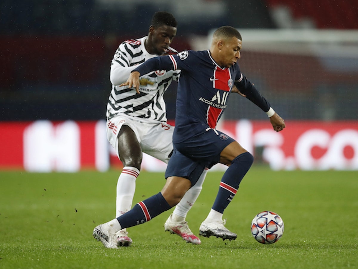 PSG cần chiến thắng để trở lại cuộc đua vào vòng 1/8 Champions League sau khi thất bại trước MU trong ngày ra quân. (Ảnh: Getty).