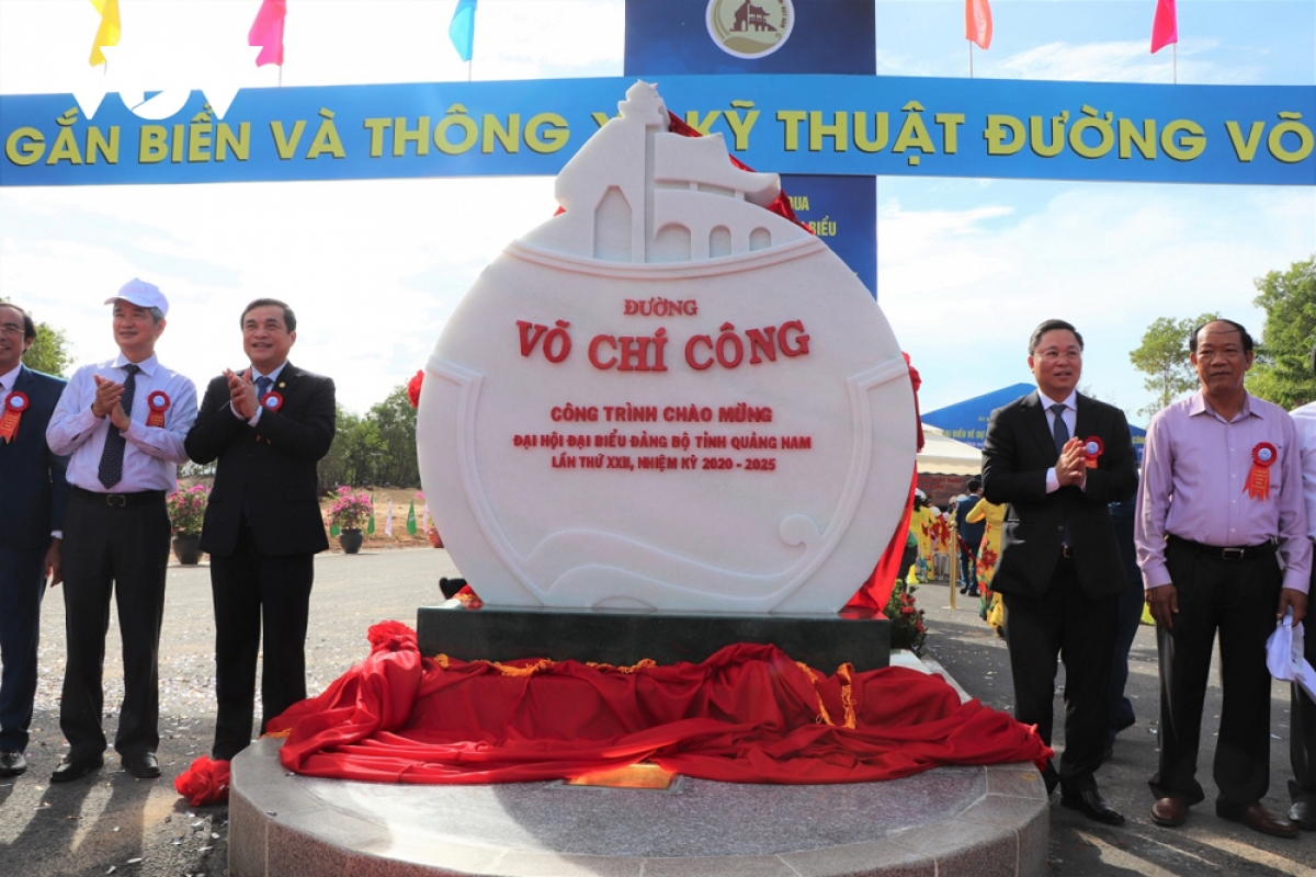 Tỉnh Quảng Nam khánh thành công trình chào mừng Đại hội Đại biểu Đảng bộ tỉnh lần thứ XXII.