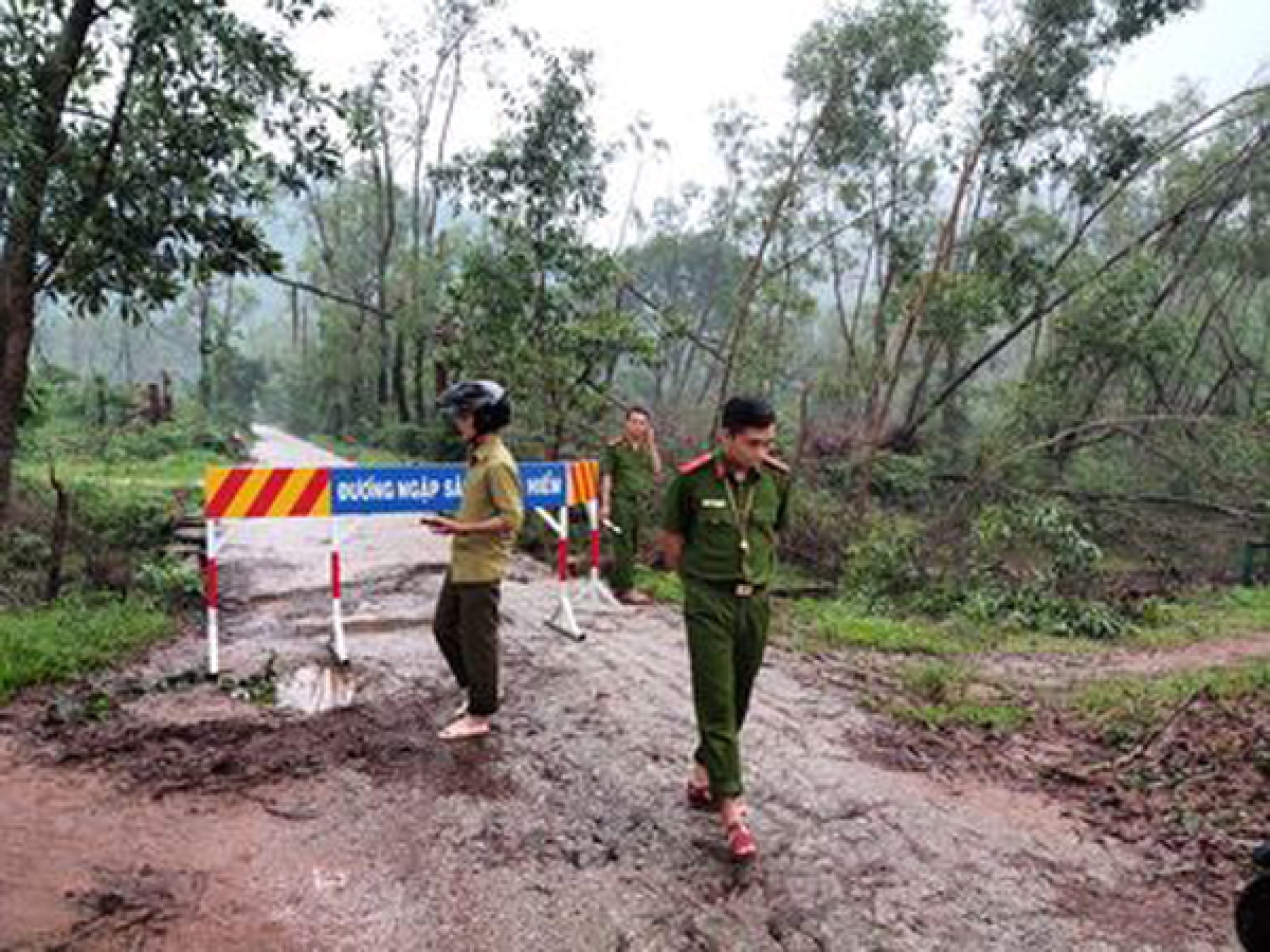 Rào chắn không cho vào nơi nguy hiểm. (Ảnh: CTV)