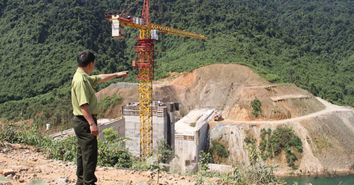 Thủy điện Rào Trăng 4 cách thủy điện Rào Trăng 3 một đoạn ngắn.