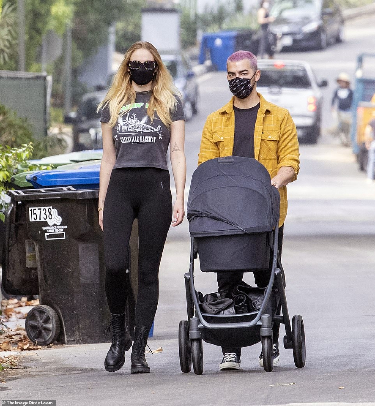 Nữ diễn viên Sophie Turner đã hạ sinh con gái đầu lòng tại bệnh viện Los Angeles, Mỹ vào ngày 27/7.