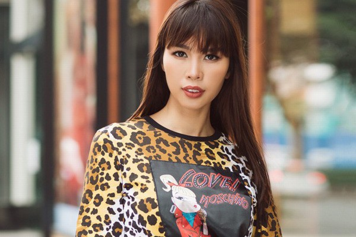 Siêu mẫu Hà Anh kêu gọi ủng hộ dự án Nhà chống lũ.