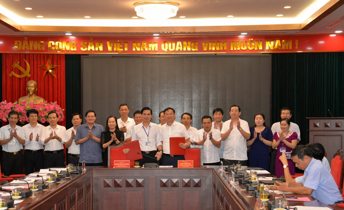 Hai bên cùng Ký biên bản ghi nhớ về phát triển sản xuất, liên kết cung cấp nguyên liệu.