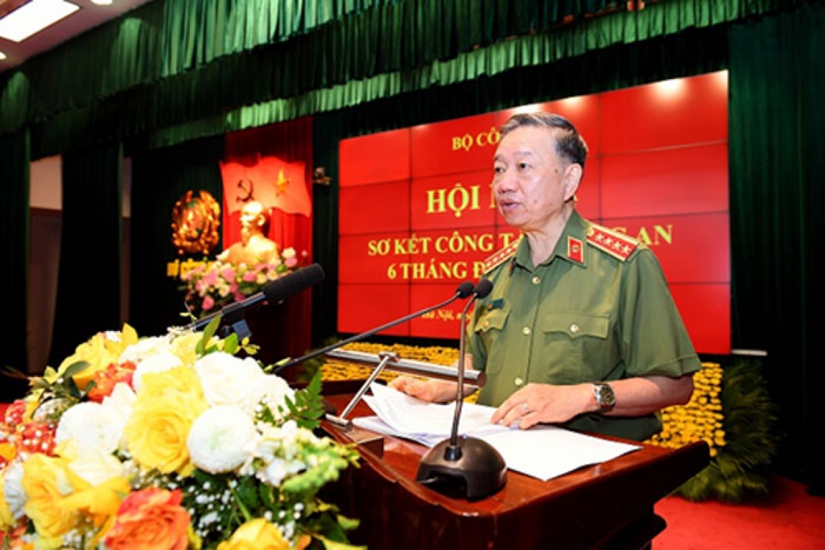Đại tướng Tô Lâm, Ủy viên Bộ Chính trị, Bí thư Đảng ủy Công an Trung ương, Bộ trưởng Bộ Công an.